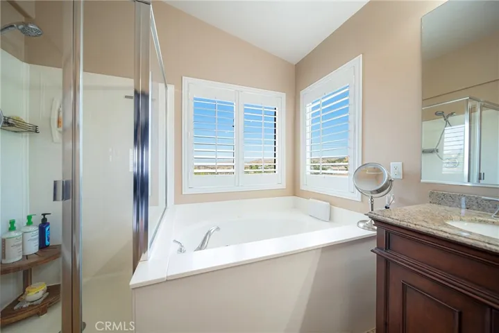 20025 Celleste, Saugus, California 91350
