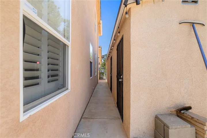 20025 Celleste, Saugus, California 91350