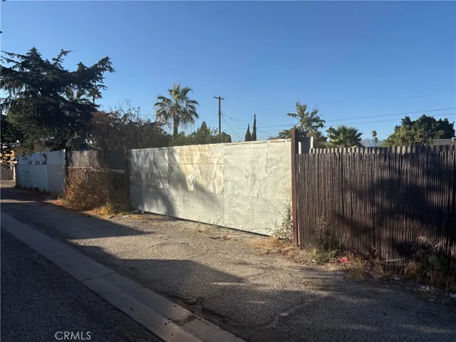 8441 Rincon, Los Angeles, California 91352