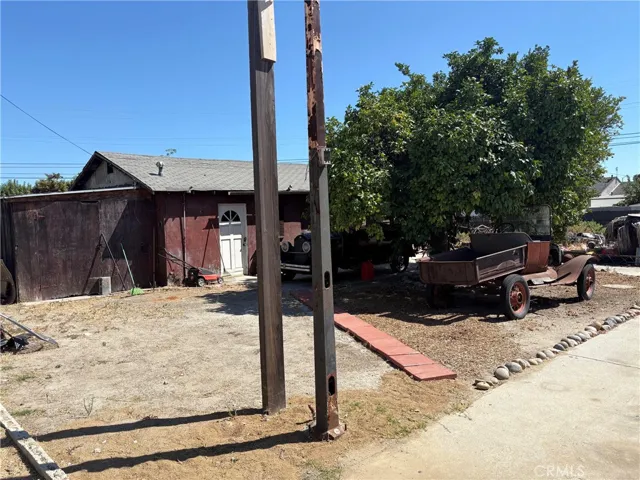 8441 Rincon, Los Angeles, California 91352
