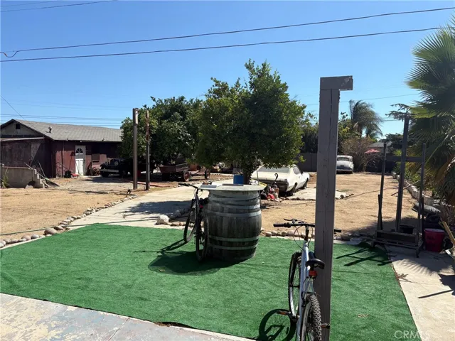 8441 Rincon, Los Angeles, California 91352