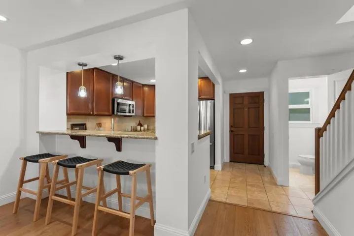 857 Carlisle Way 128, Sunnyvale, California 94087