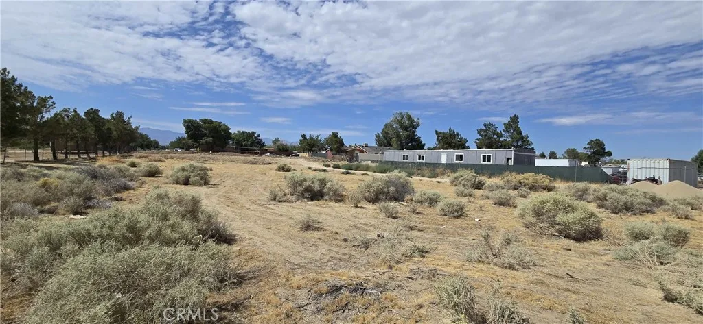 17900 Mossdale Avenue, Lancaster, California 93535