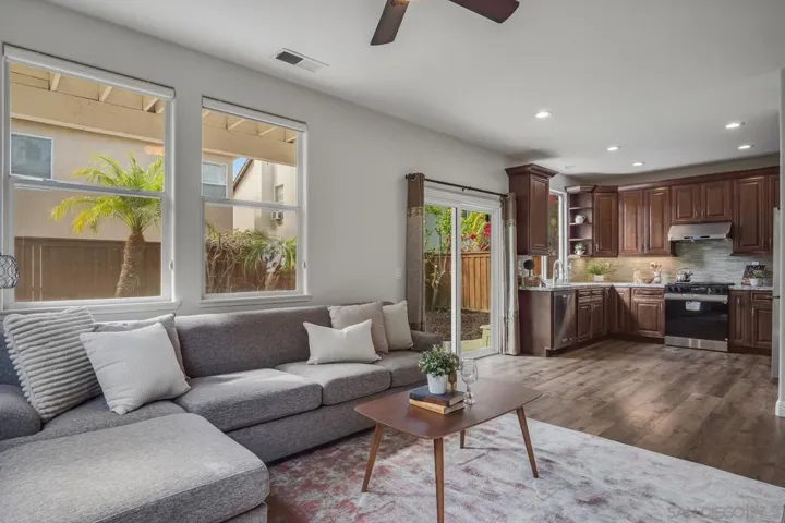 10857 Corte De Marin, San Diego, California 92130