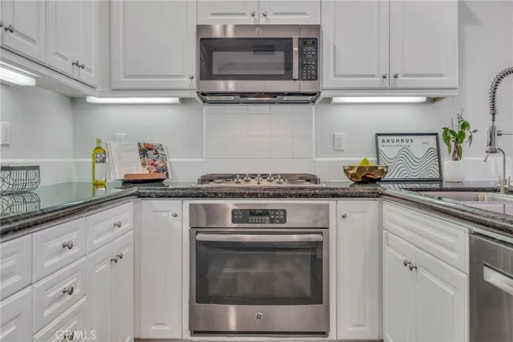 1800 Oak 328, Torrance, California 90501