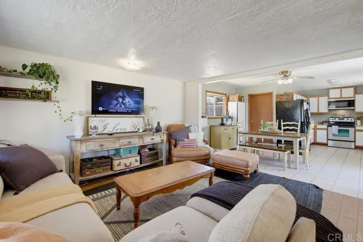 1949 Sunnyside Ave Avenue, El Cajon, California 92019