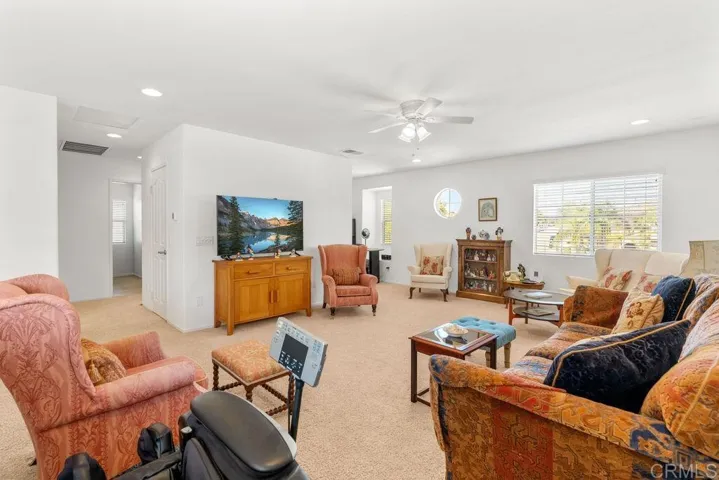 1043 Greenway Road, Oceanside, California 92057