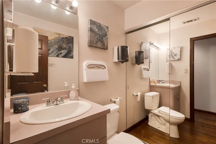 635 W Foothill, Monrovia, California 91016