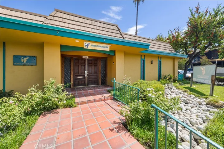635 W Foothill, Monrovia, California 91016