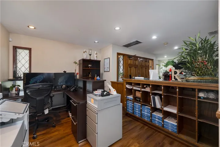635 W Foothill, Monrovia, California 91016
