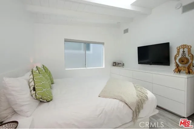 224 39th Street, Manhattan Beach, California 90266