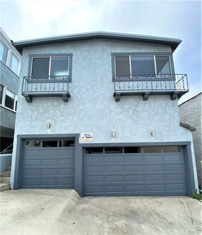 224 39th Street, Manhattan Beach, California 90266