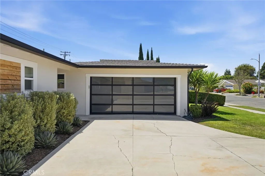 3124 Trinity, Costa Mesa, California 92626 — photo 4