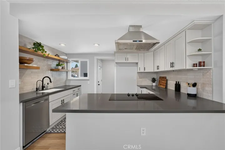 3124 Trinity, Costa Mesa, California 92626