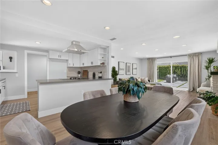 3124 Trinity, Costa Mesa, California 92626