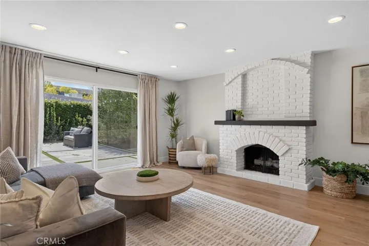 3124 Trinity, Costa Mesa, California 92626