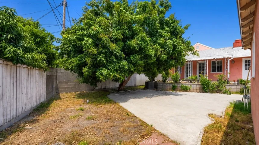 540 Clement Drive, Glendale, California 91202
