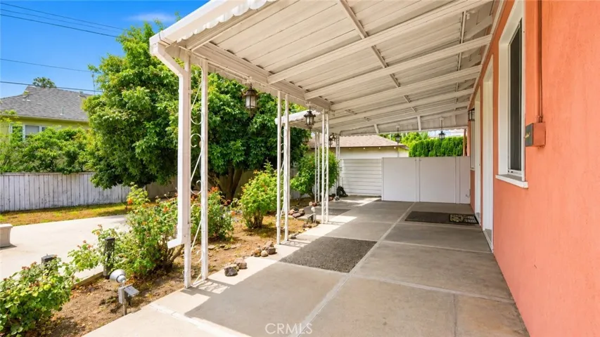 540 Clement Drive, Glendale, California 91202