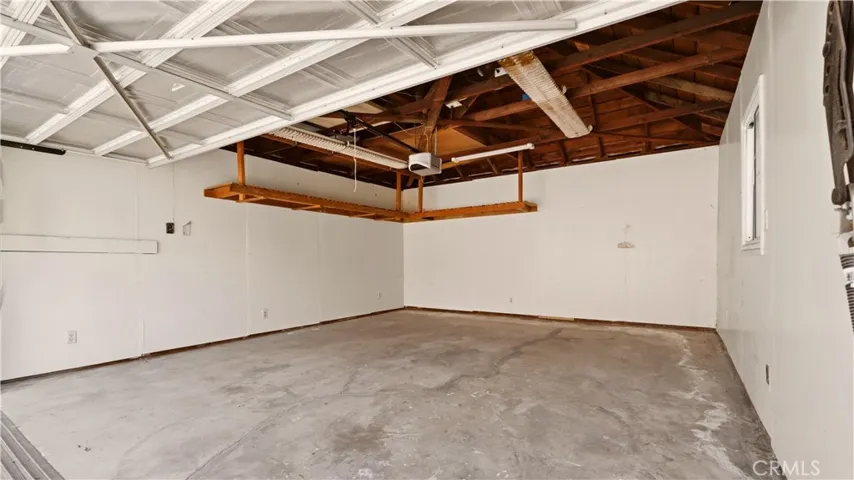 540 Clement Drive, Glendale, California 91202