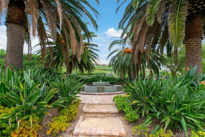 14 Rockshore, Newport Coast, California 92657