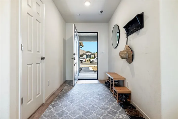 2136 N Redda Road, Fresno, California 93737