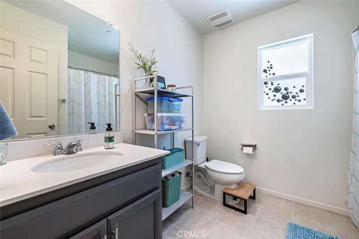 2136 N Redda Road, Fresno, California 93737