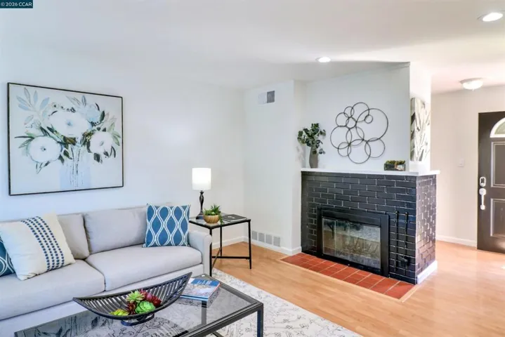 1792 Sharon Dr, Concord, California 94519