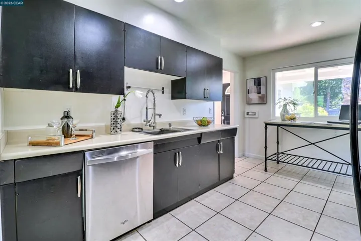 1792 Sharon Dr, Concord, California 94519