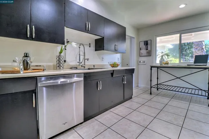 1792 Sharon Dr, Concord, California 94519