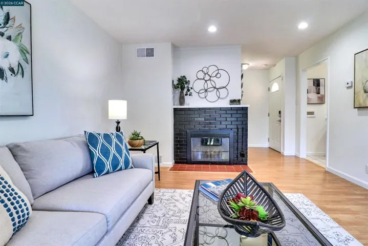 1792 Sharon Dr, Concord, California 94519