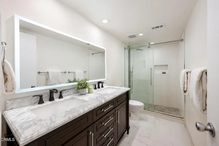 Primary Suite Bath