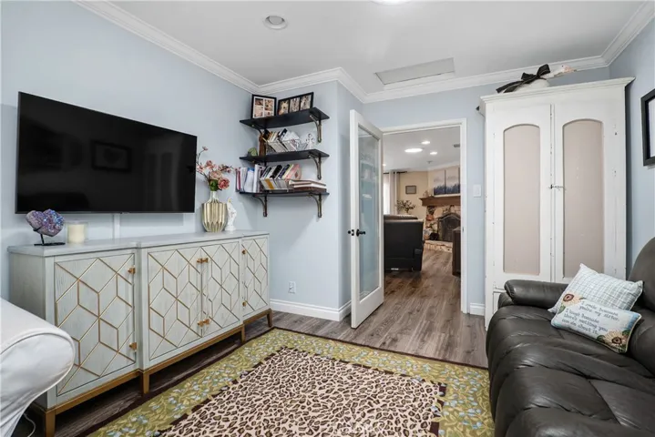 852 Kallin Avenue, Long Beach, California 90815