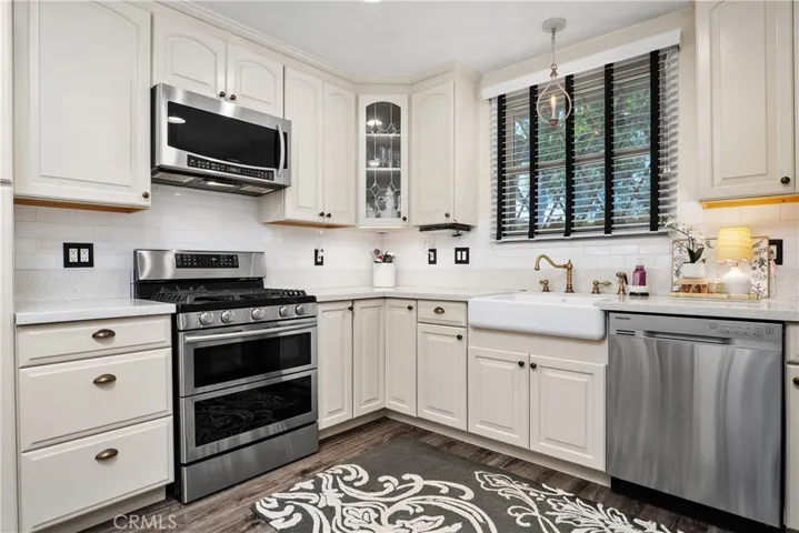 852 Kallin Avenue, Long Beach, California 90815