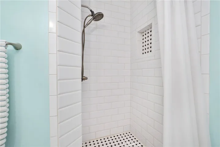 852 Kallin Avenue, Long Beach, California 90815