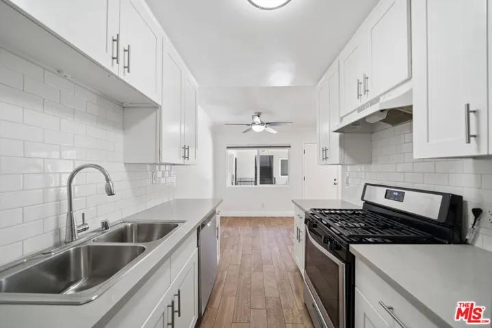 7209 Willoughby Avenue 5, Los Angeles, California 90046