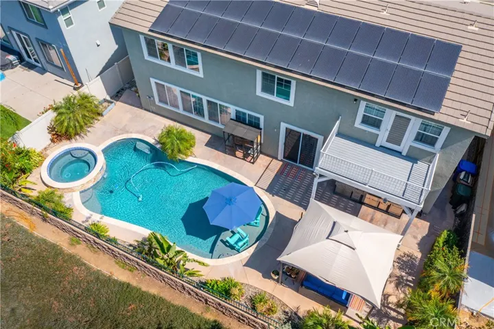 Salt water pool and spa, PAID FOR SOLAR!!!