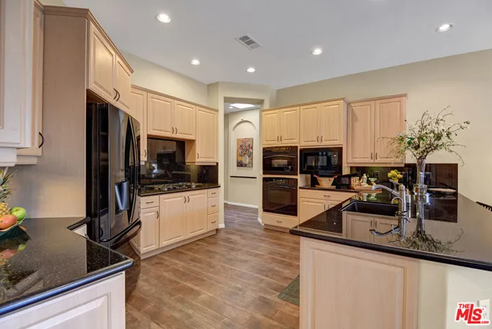 19 Orleans Road, Rancho Mirage, California 92270