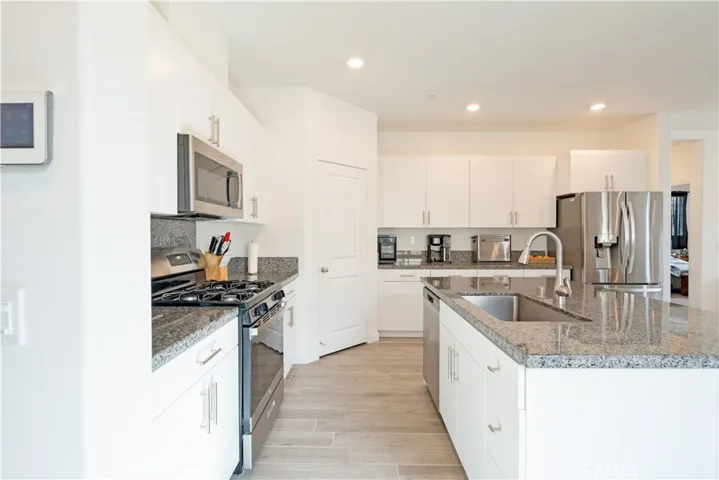 30602 Belle Grove, Homeland, California 92548