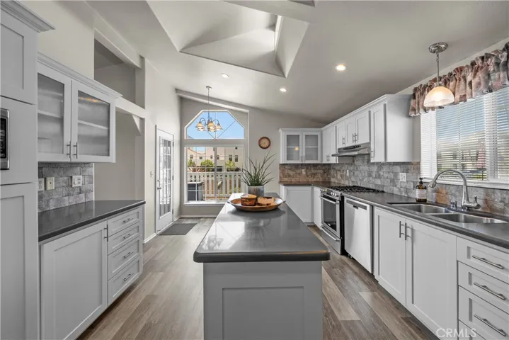 1215 Anchors Way #5 5, Ventura, California 93001
