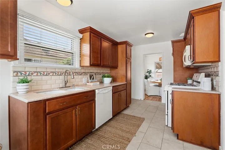 20005 Pruitt, Torrance, California 90503