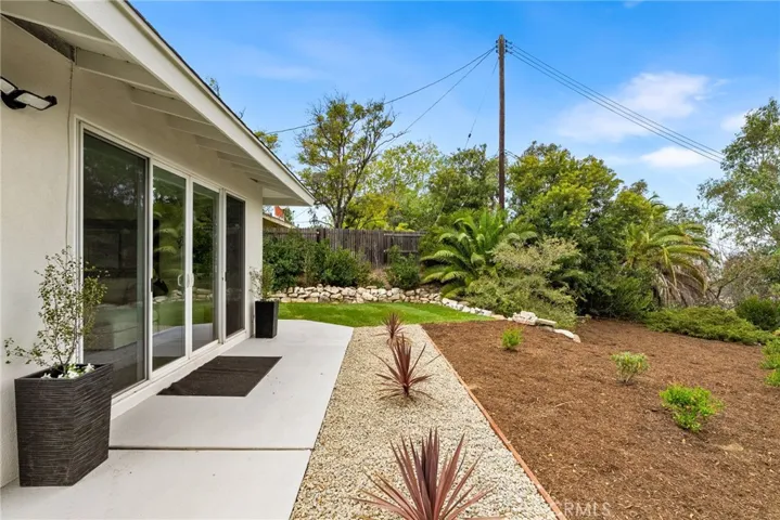 1903 E Bolingridge, Orange, California 92865