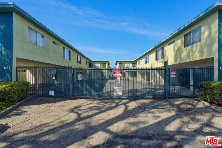 1651 W 206th Street, Torrance, California 90501