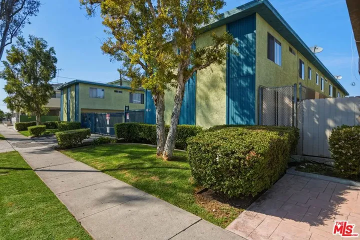 1651 W 206th Street, Torrance, California 90501