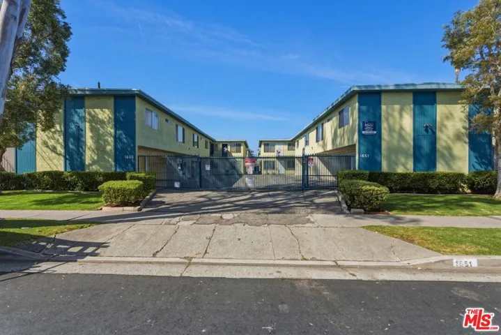 1651 W 206th Street, Torrance, California 90501