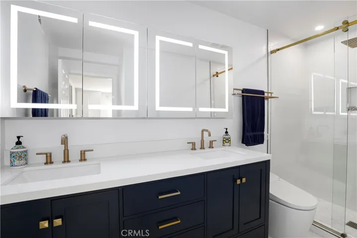 1214 14th Street 203, Santa Monica, California 90404