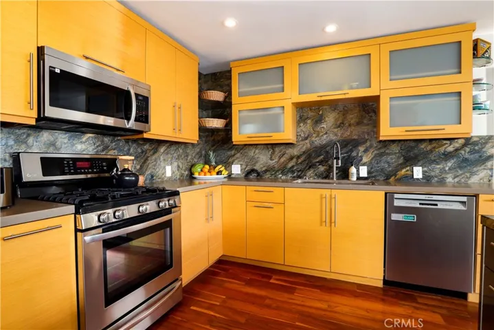 1214 14th Street 203, Santa Monica, California 90404