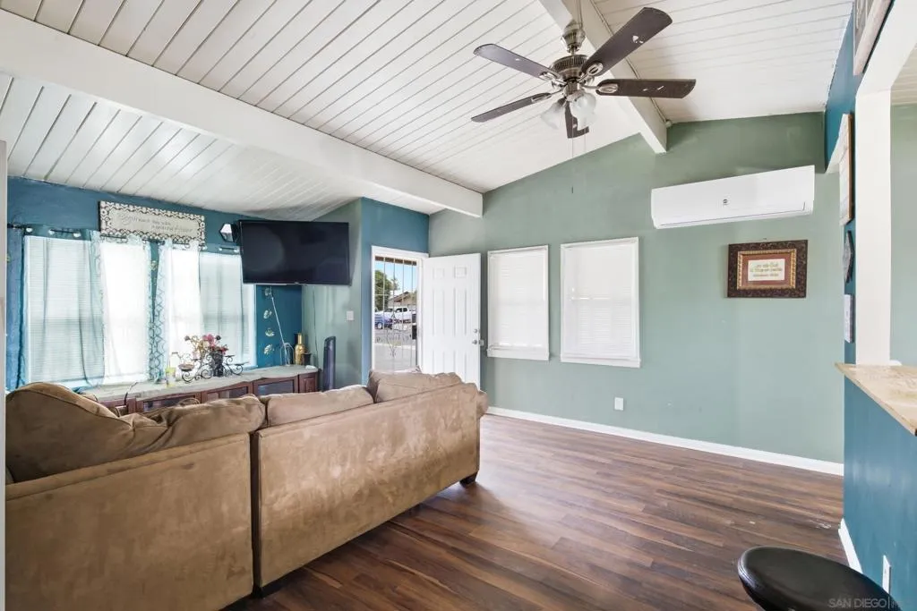 157 N Sheriff Ave, San Jacinto, California 92583 — photo 5