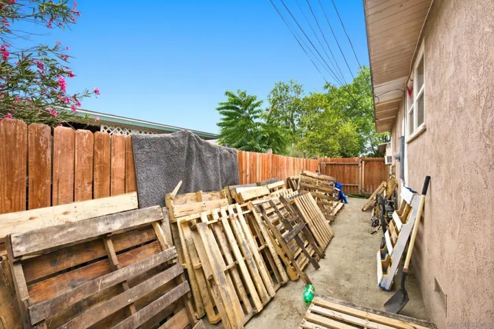 157 N Sheriff Ave, San Jacinto, California 92583