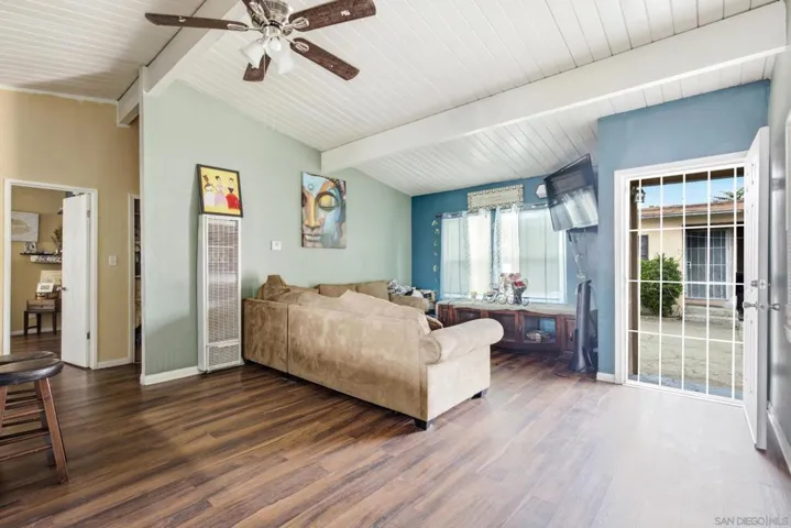 157 N Sheriff Ave, San Jacinto, California 92583