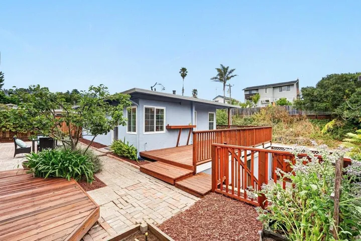 1585 San Andreas Road, Watsonville, California 95076